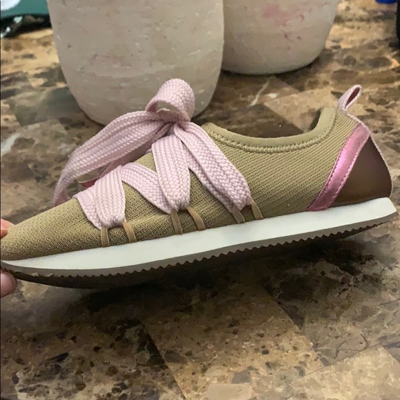 joy folie (worn once) - Picture 5 of 6